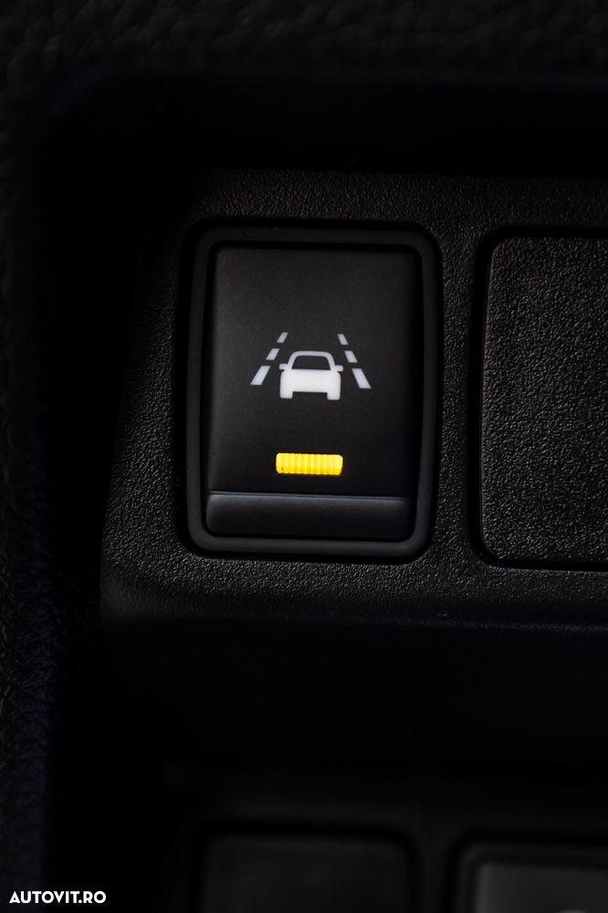 Nissan Qashqai 1.6 DCI Start/Stop X-TRONIC Tekna - 30