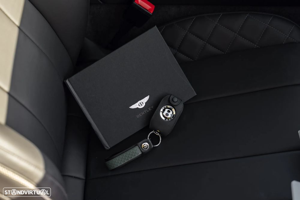 Bentley Continental GT V8 S - 32