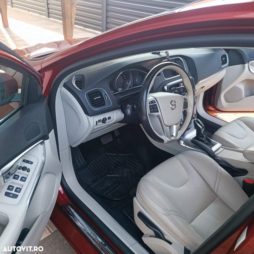 Volvo V40 T4 Aut. Inscription - 6