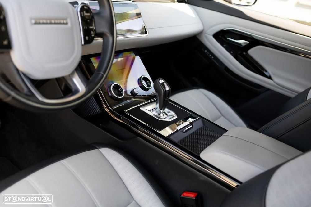 Land Rover Range Rover Evoque P300e R-Dynamic HSE - 34