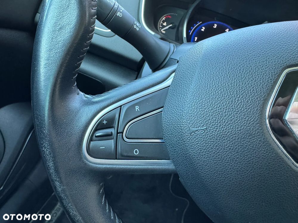 Renault Megane 1.3 TCe FAP Limited EDC - 23