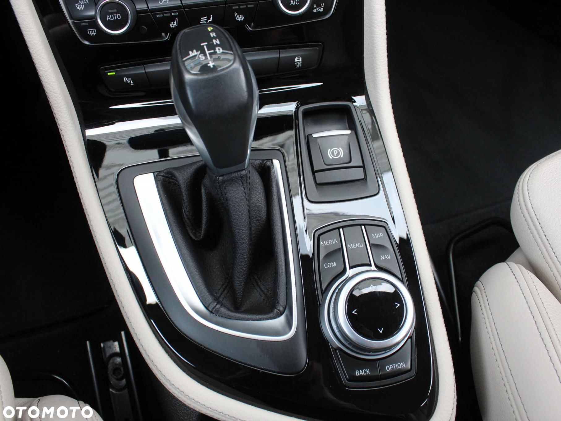 BMW Seria 2 - 13