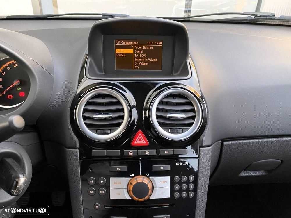 Opel Corsa 1.3 CDTi Cosmo - 17