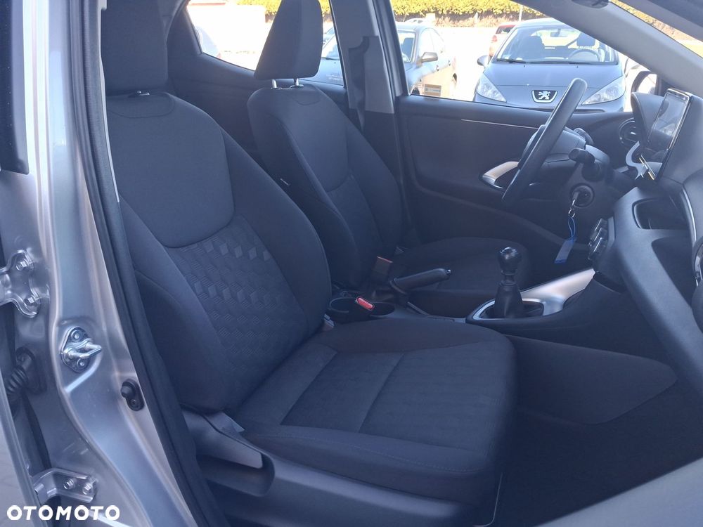 Toyota Yaris 1.5 Active - 18