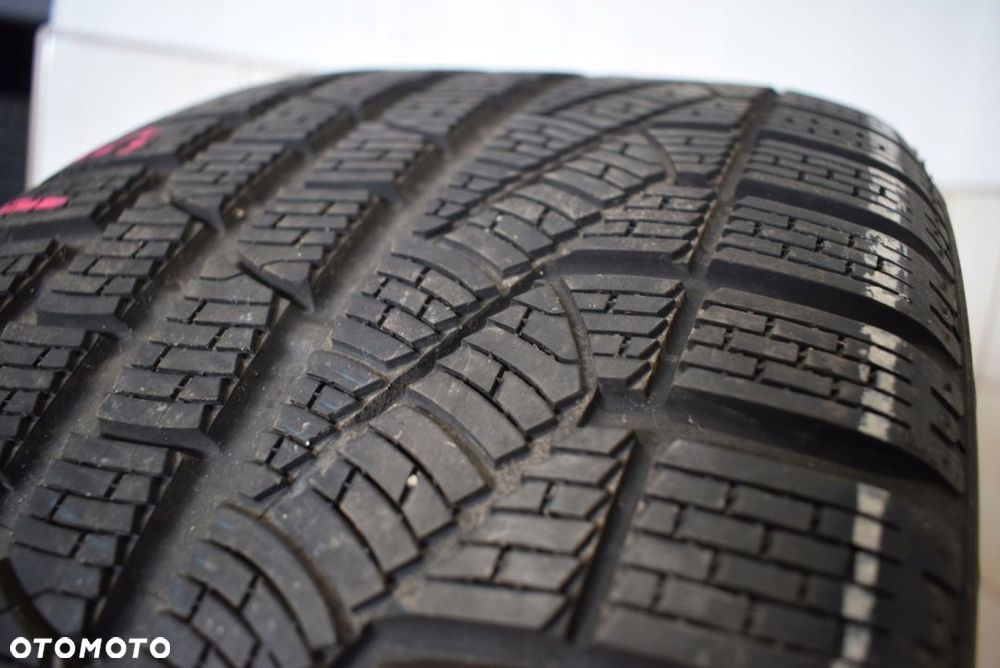 R18 265/45 Pirelli Sottozero Winter 240 serie 2 N0 - 3