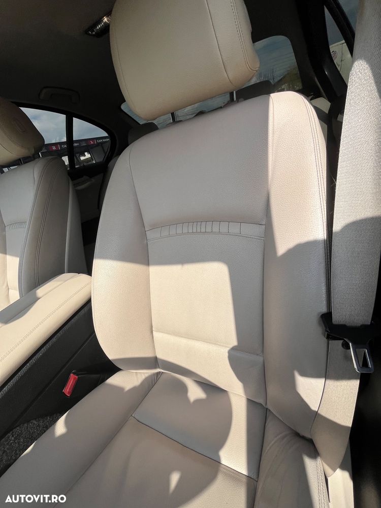 BMW Seria 5 518d Aut. - 22