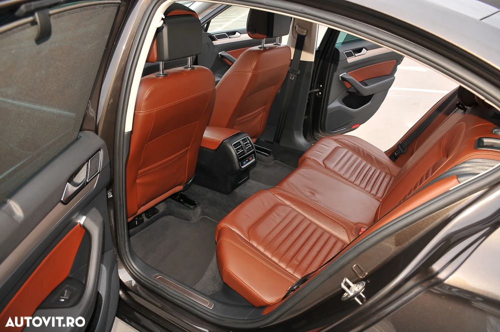 Volkswagen Passat 2.0 TDI DSG Highline - 5