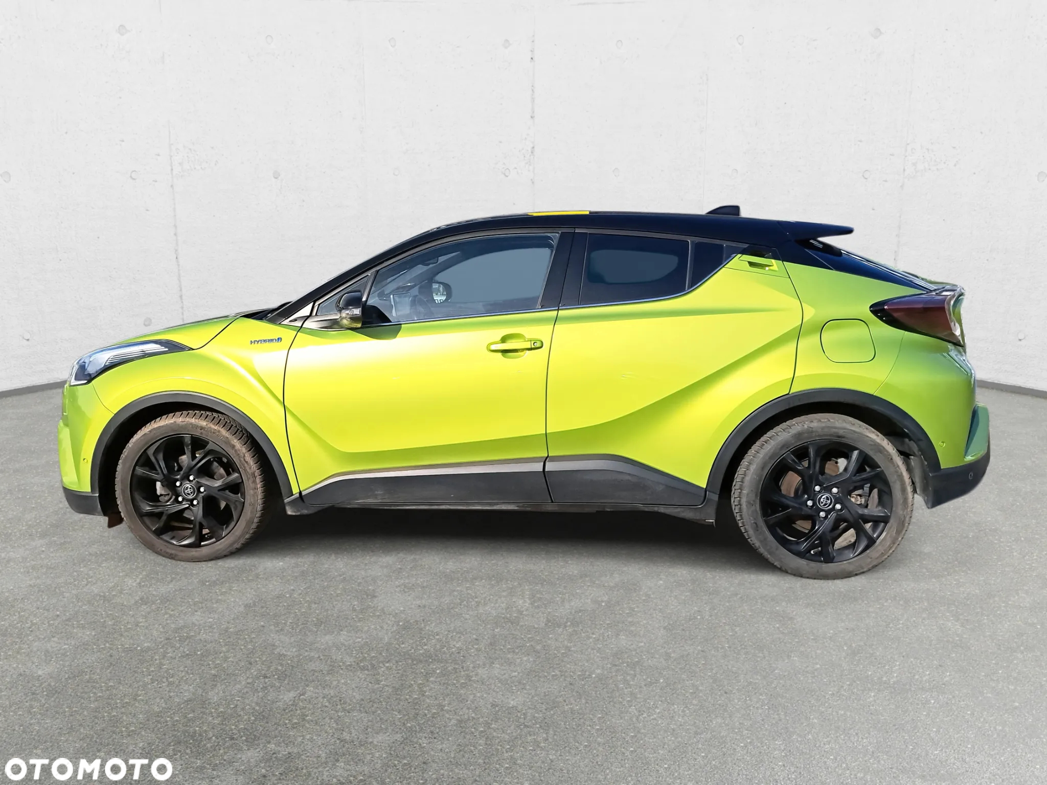 Toyota C-HR 1.8 Hybrid Neon Lime powered by JBL - 8