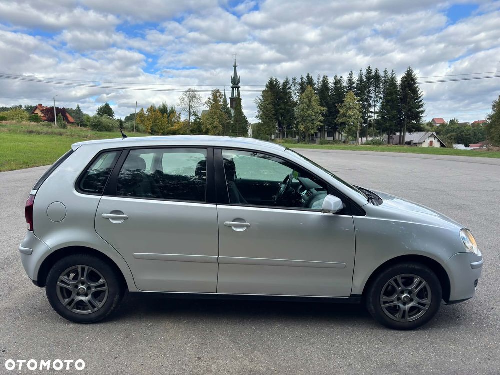 Volkswagen Polo 1.4 Comfortline - 4