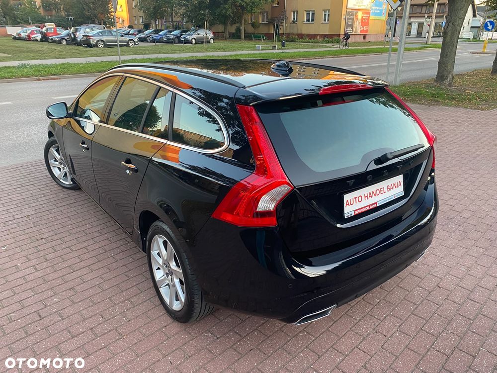 Volvo V60 D4 Drive-E Ocean Race - 25