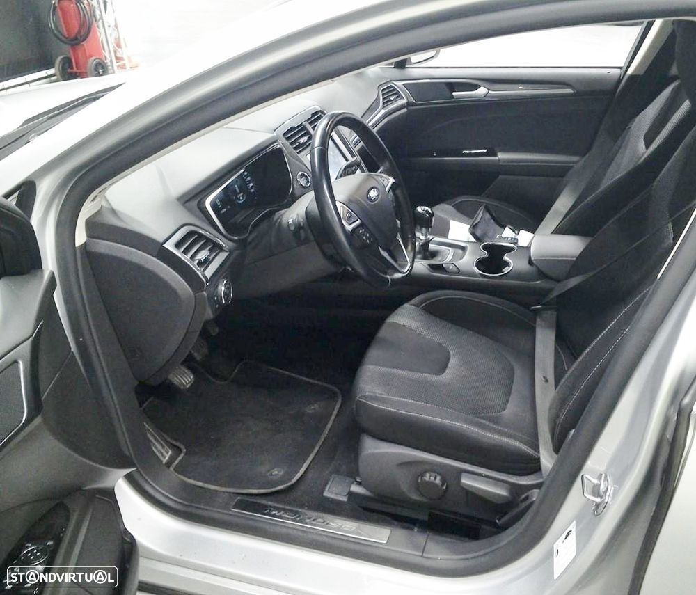Ford Mondeo SW 2.0 TDCi Titanium - 8