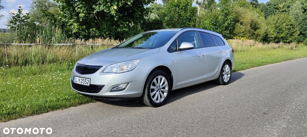 Opel Astra 1.6 Sports Tourer - 1