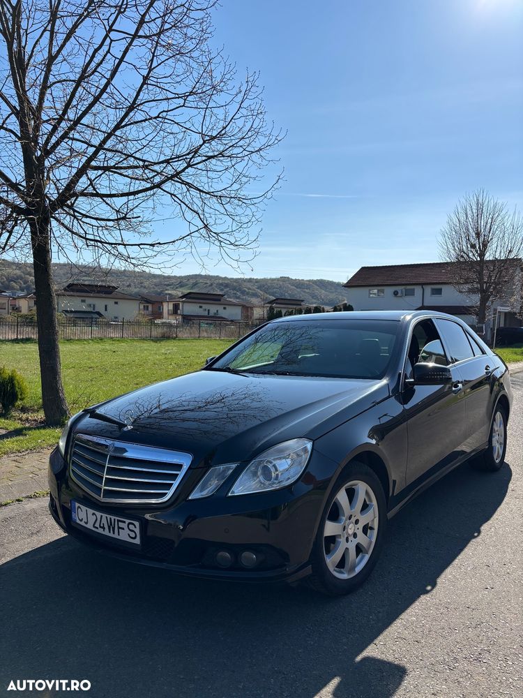 Mercedes-Benz E 200 CDI DPF BlueEFFICIENCY Automatik - 2