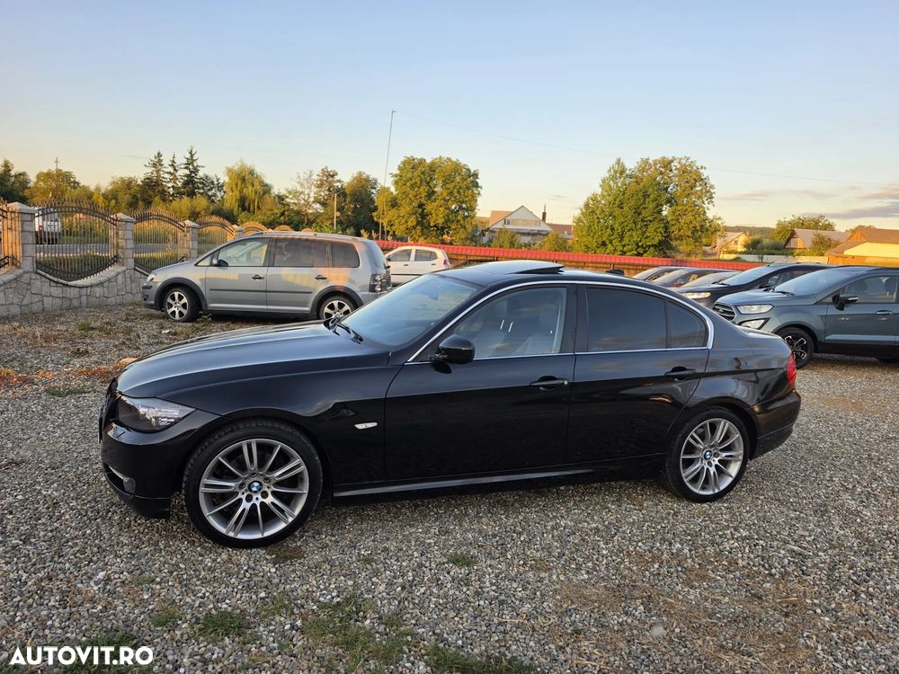 BMW Seria 3 318d DPF Aut. Edition Exclusive - 3