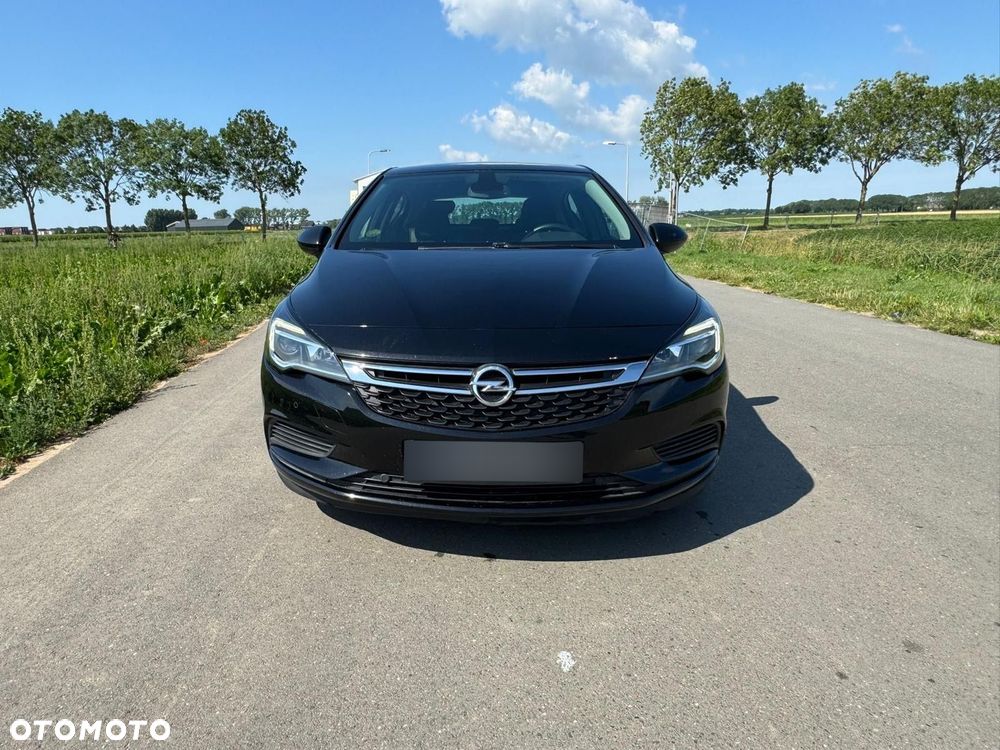 Opel Astra 1.6 CDTI Enjoy S&S - 2