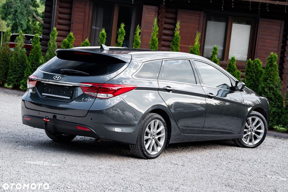 Hyundai i40 Kombi 1.7 CRDi DCT Premium - 13