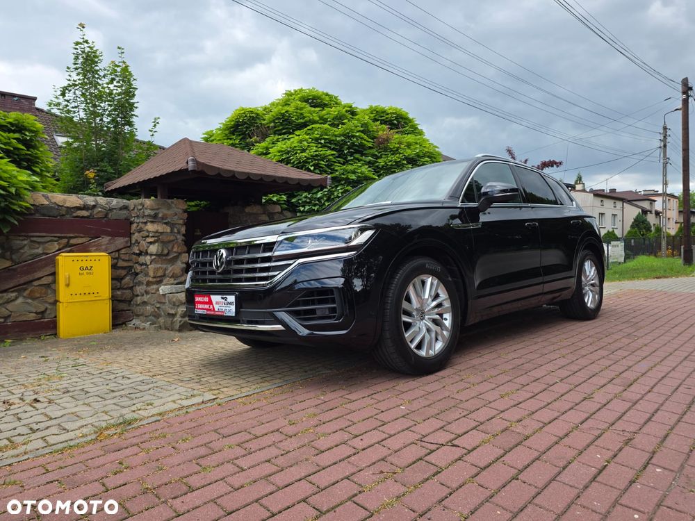 Volkswagen Touareg - 17