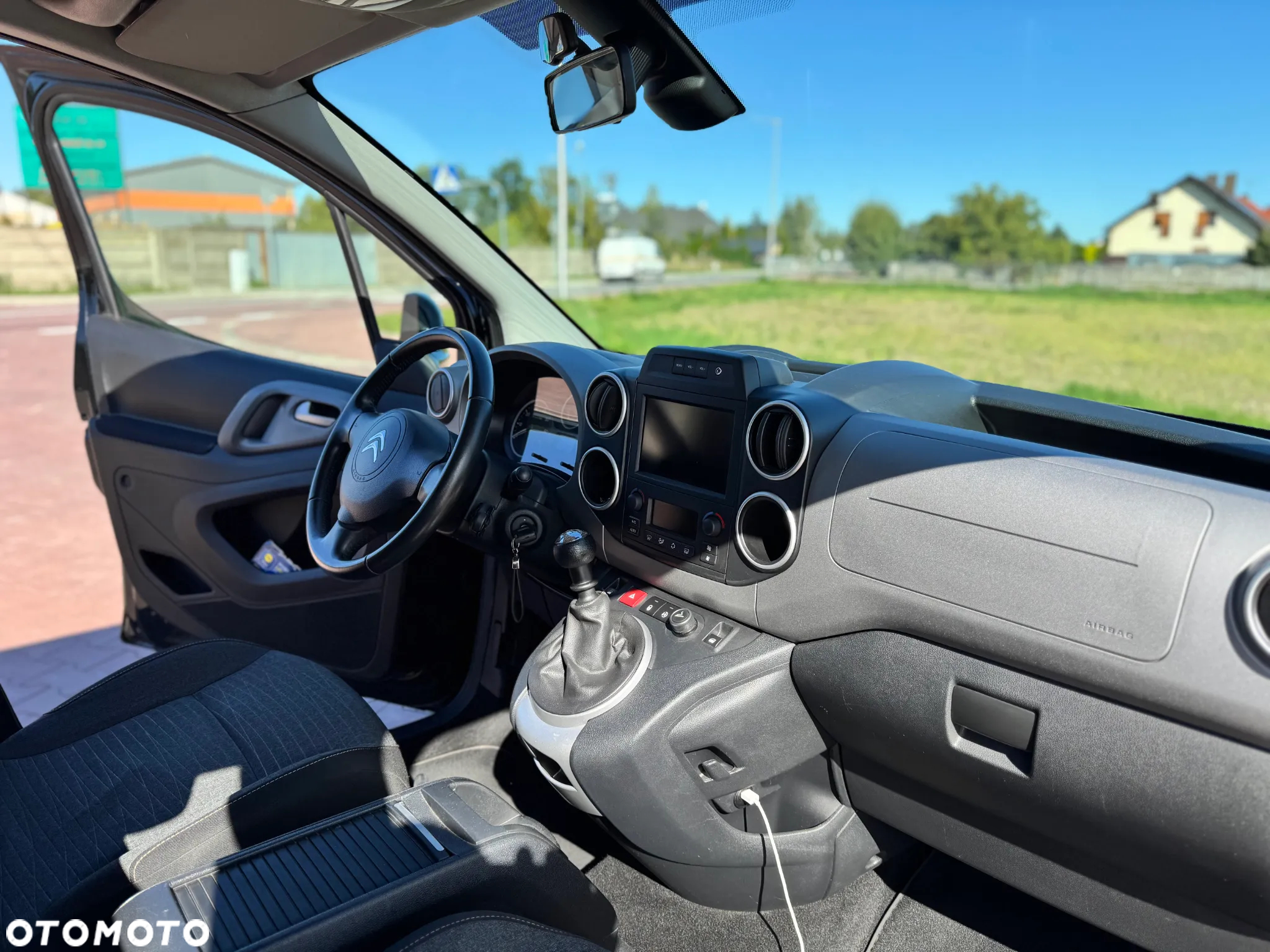 Citroën Berlingo Multispace BlueHDi 120 S&S SHINE - 24