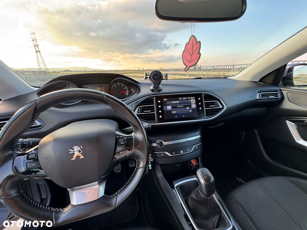 Peugeot 308 1.2 PureTech Active S&S - 8