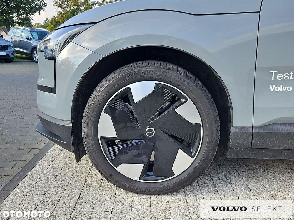 Volvo EX30 69kWh Twin Motor Plus - 27