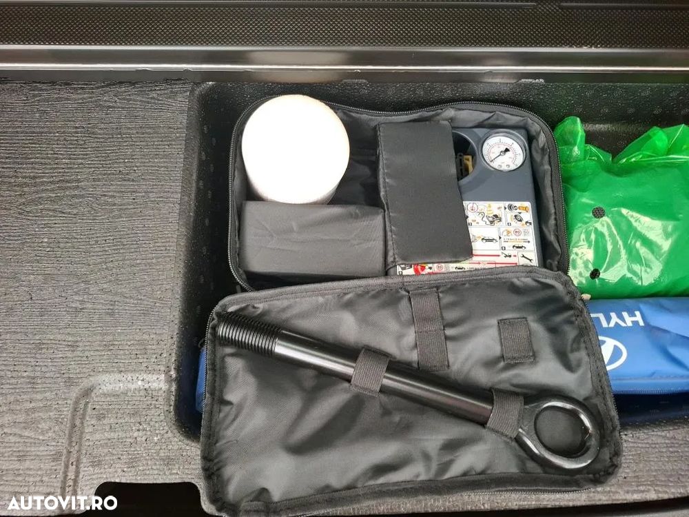 Hyundai Tucson PHEV 1.6 l 265 CP 4WD 6AT Luxury - 40