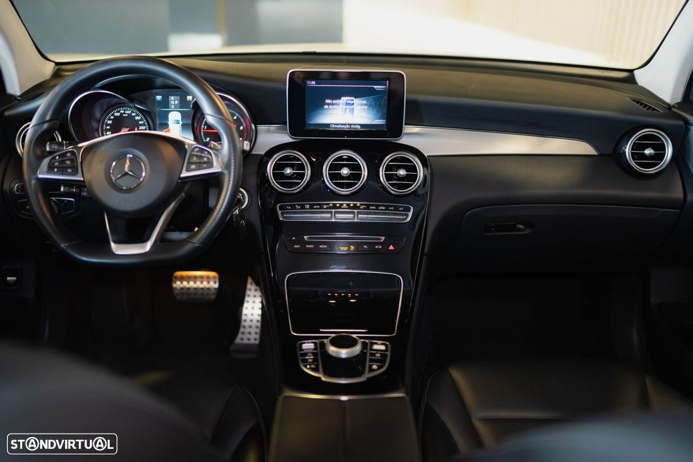 Mercedes-Benz GLC 250 d AMG Line 4-Matic - 29