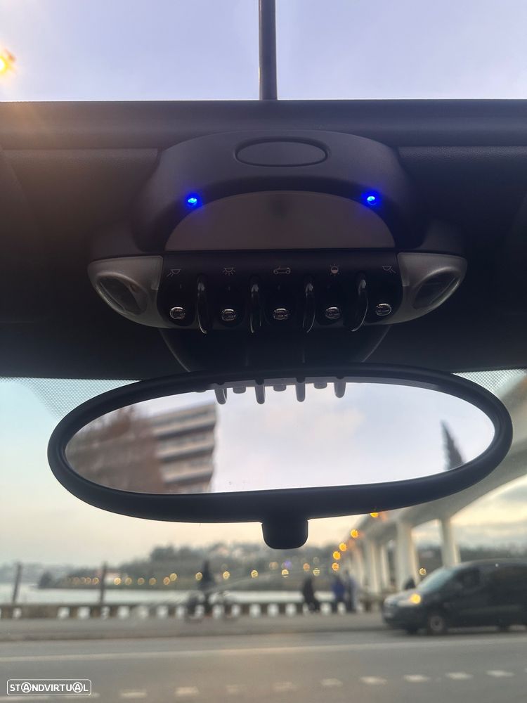 MINI Cabrio Cooper D - 10