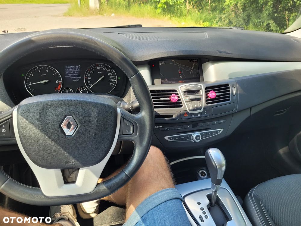 Renault Laguna 2.0T Image - 8