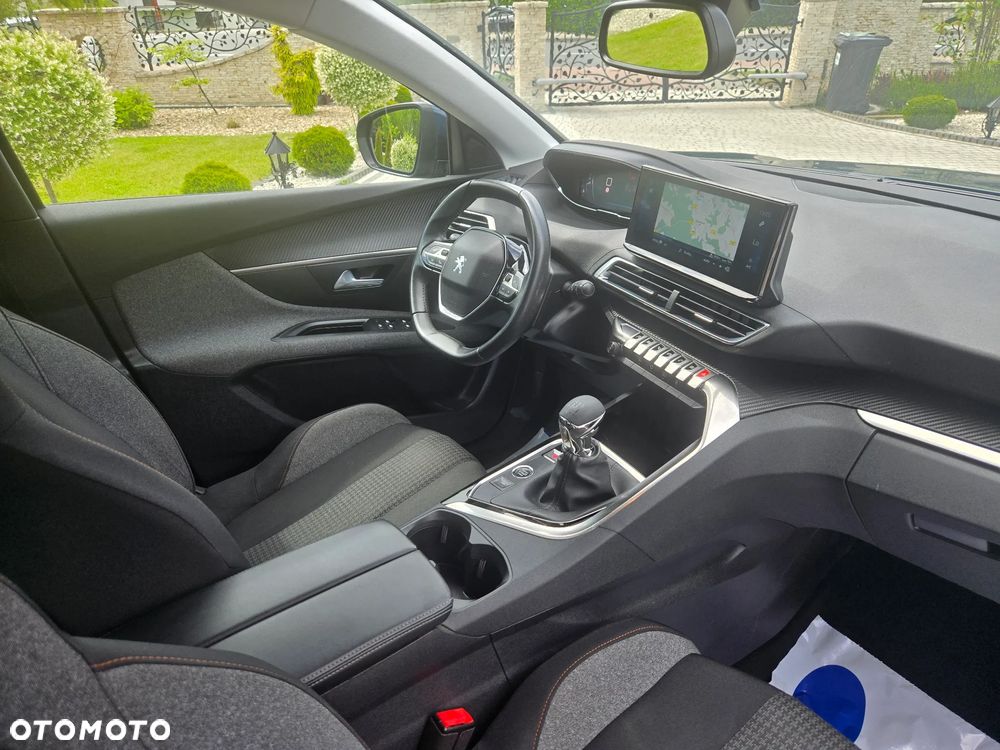 Peugeot 3008 PureTech 130 Stop & Start GPF Active - 18