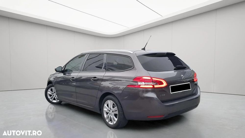 Peugeot 308 1.2 L PureTech Turbo S&S EAT8 Active Pack - 5