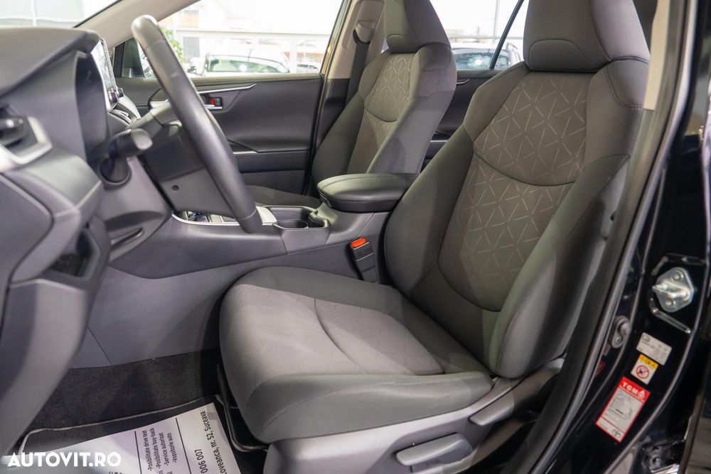Toyota RAV4 - 19