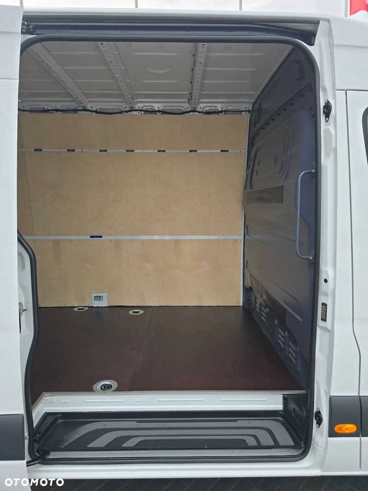 Mercedes-Benz SPRINTER 319 3.0 V6 190KM 60 Tyś km LONG 4,80cm Długi BOGATA OPCJA WYPOSAŻENIA KAMERA FUL LED HIGH PERFORMANCE MBOX 7 cala SEDZENIE KIEROWCY KOMFORTOWE TEMPOMAT AKTYWNY SALON PL STAN NOWY NOWY NOWY SERWIS ASO DO OSTATNIEGO Km - 15