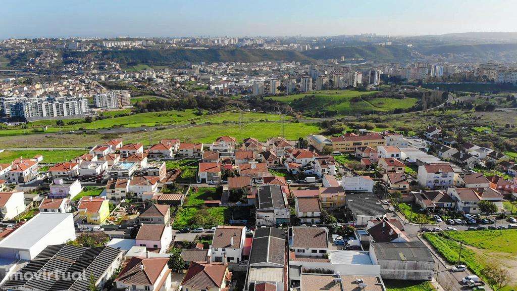 Moradia T6 com Vista para a Cidade em Loures - Grande imagem: 4/35