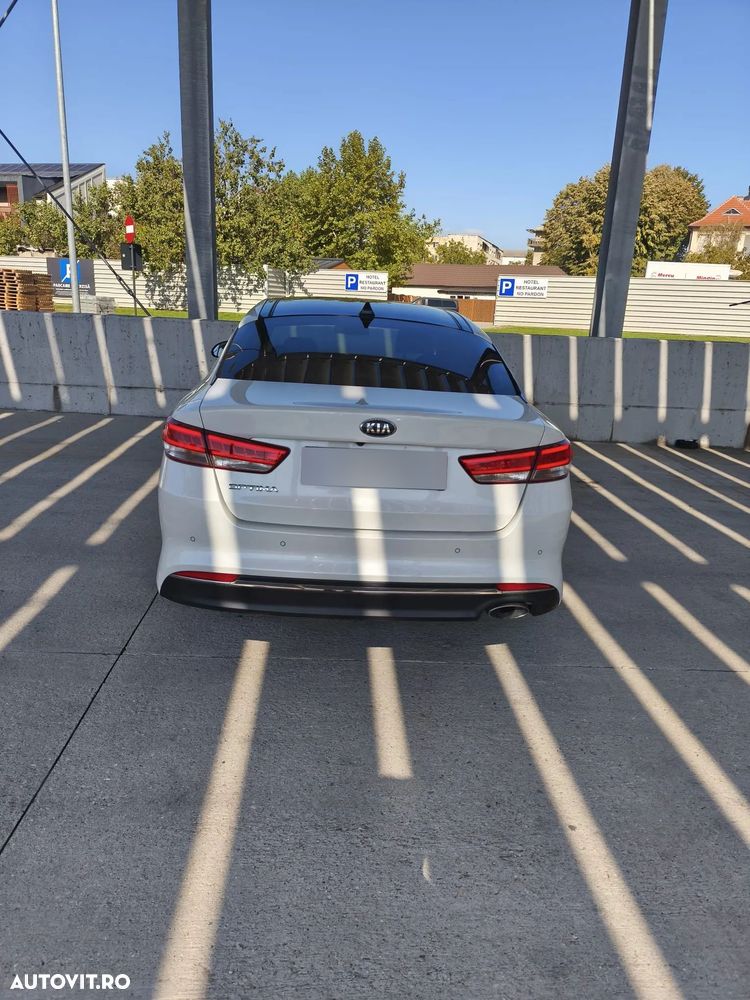 Kia Optima 1.7 DSL 7DCT Comfort - 8
