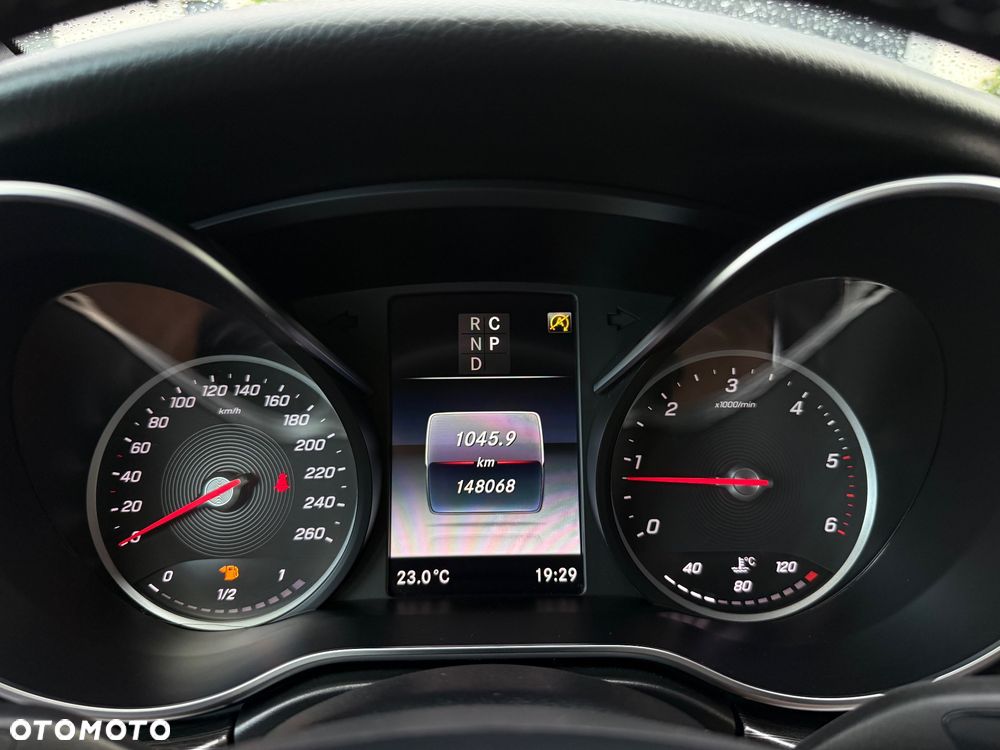 Mercedes-Benz Klasa V 250 d lang 4Matic 9G-TRONIC Avantgarde - 20
