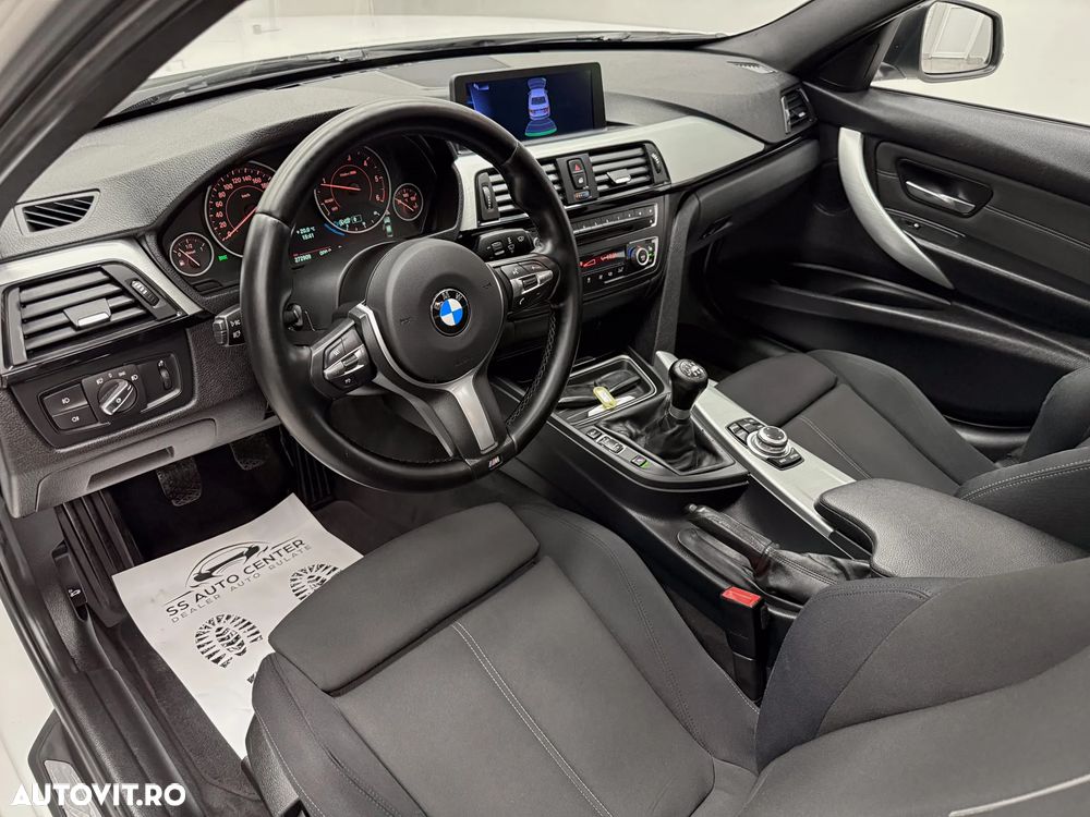 BMW Seria 3 320d Sport Line - 22