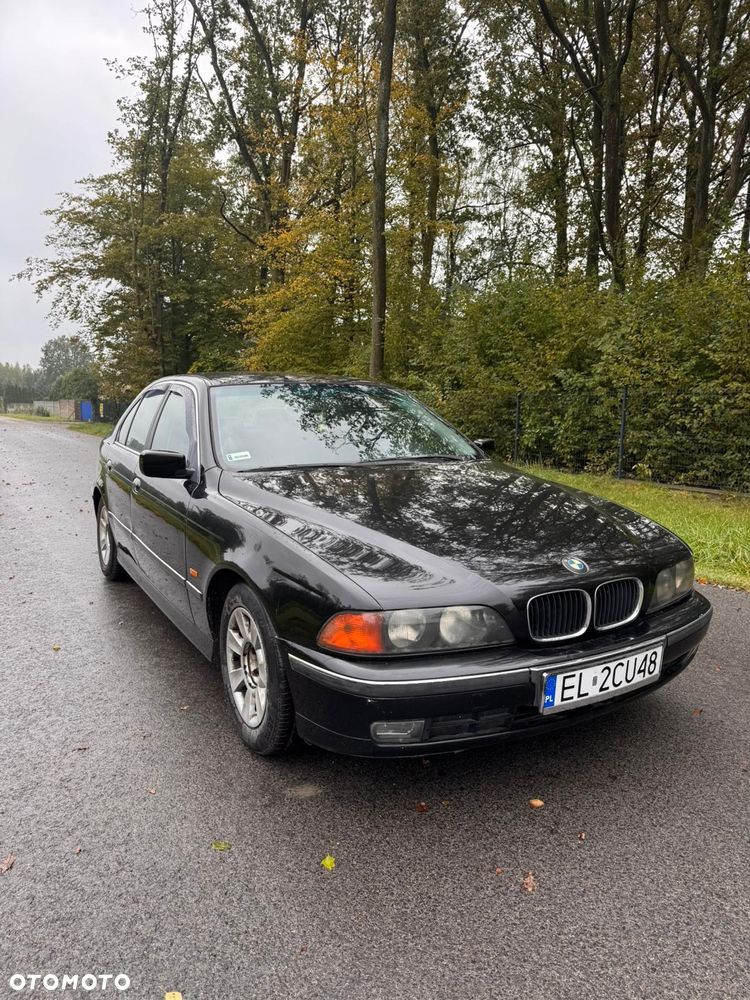 BMW Seria 5 520i - 7
