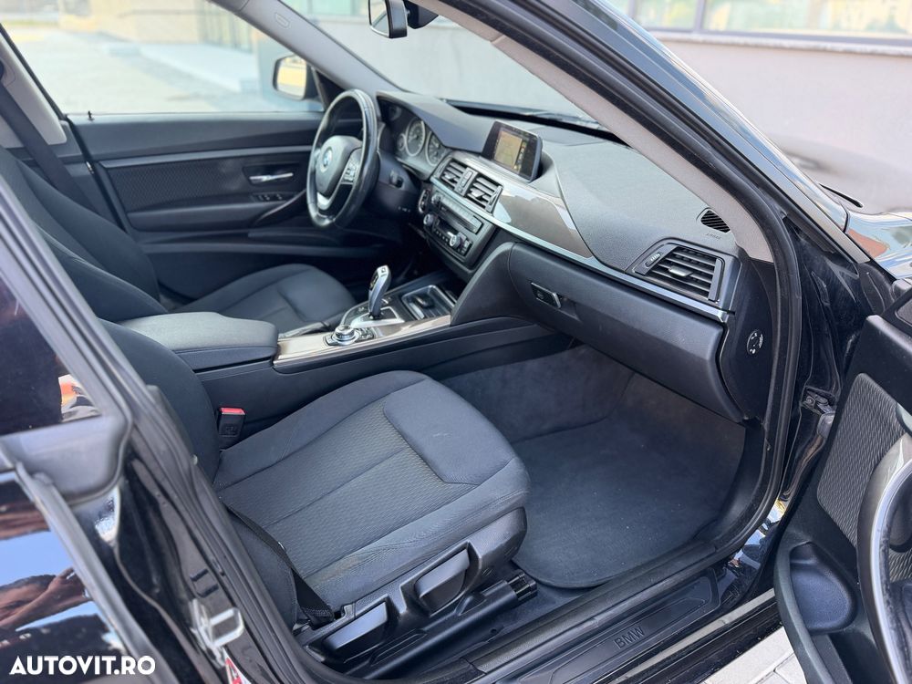BMW Seria 3 318d Aut. Modern Line - 21
