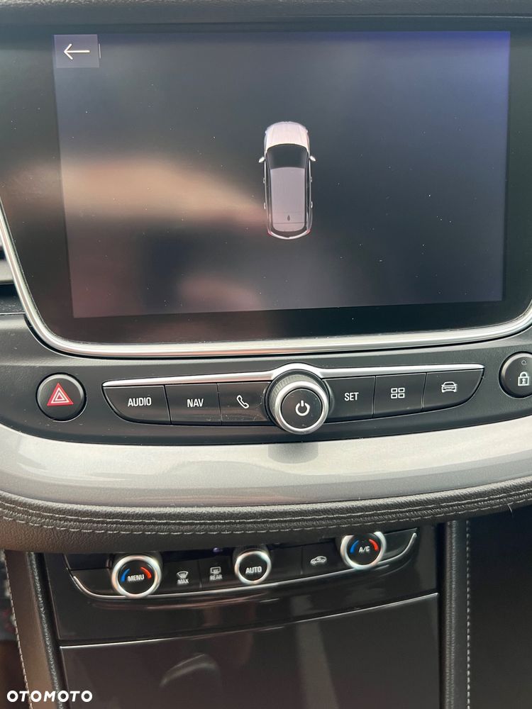 Opel Grandland X 1.2 Start/Stop Business INNOVATION - 22