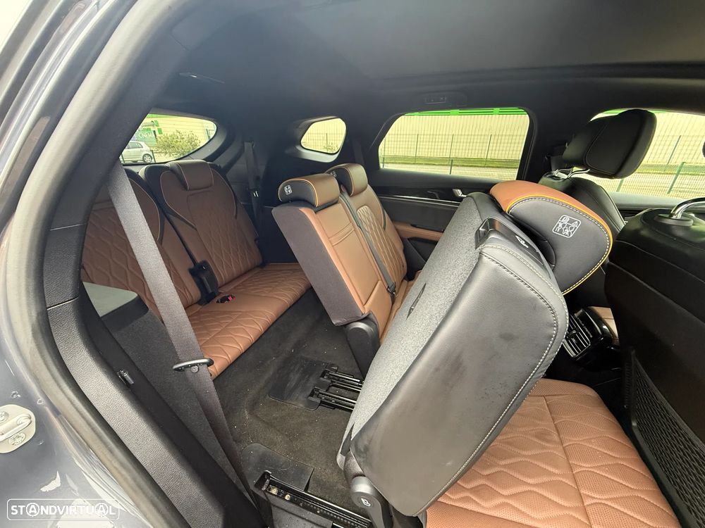 BYD Tang 86.4 kWh AWD Flagship - 23