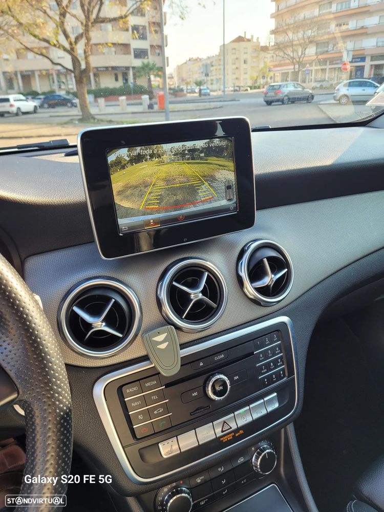 Mercedes-Benz GLA 180 7G-DCT - 7