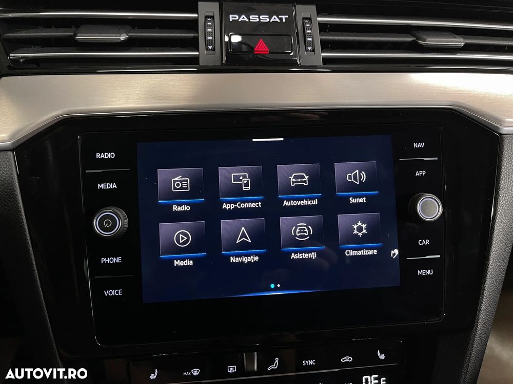 Volkswagen Passat 2.0 TDI DSG Highline - 19