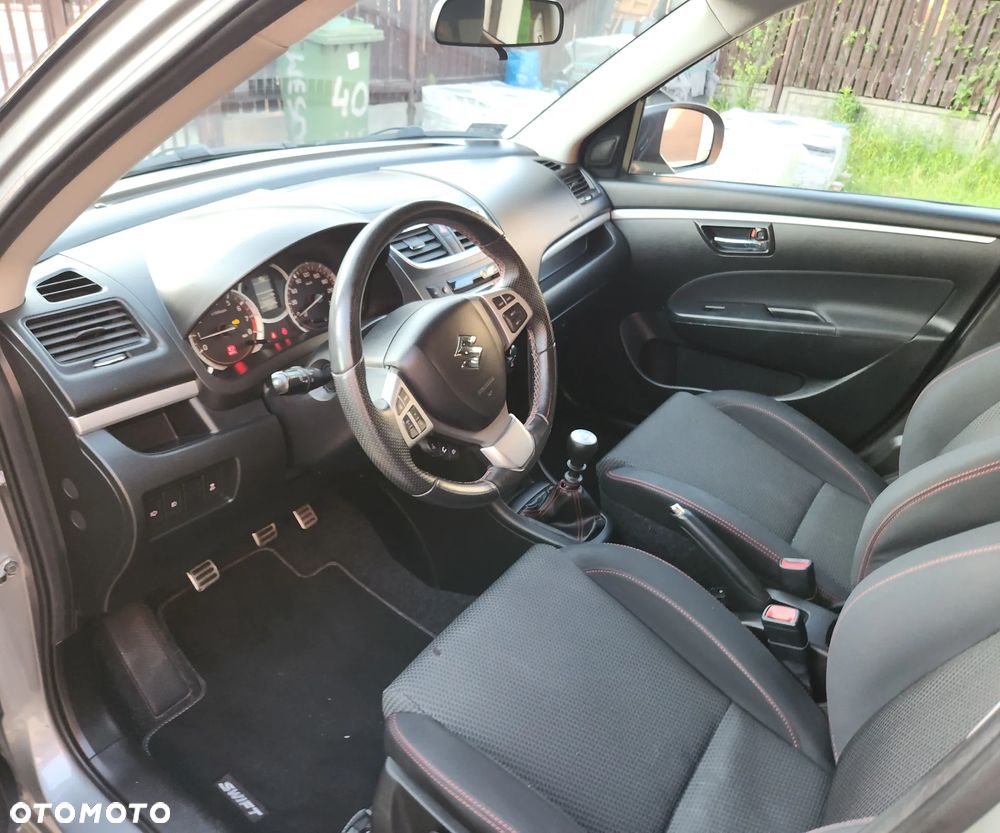 Suzuki Swift - 10