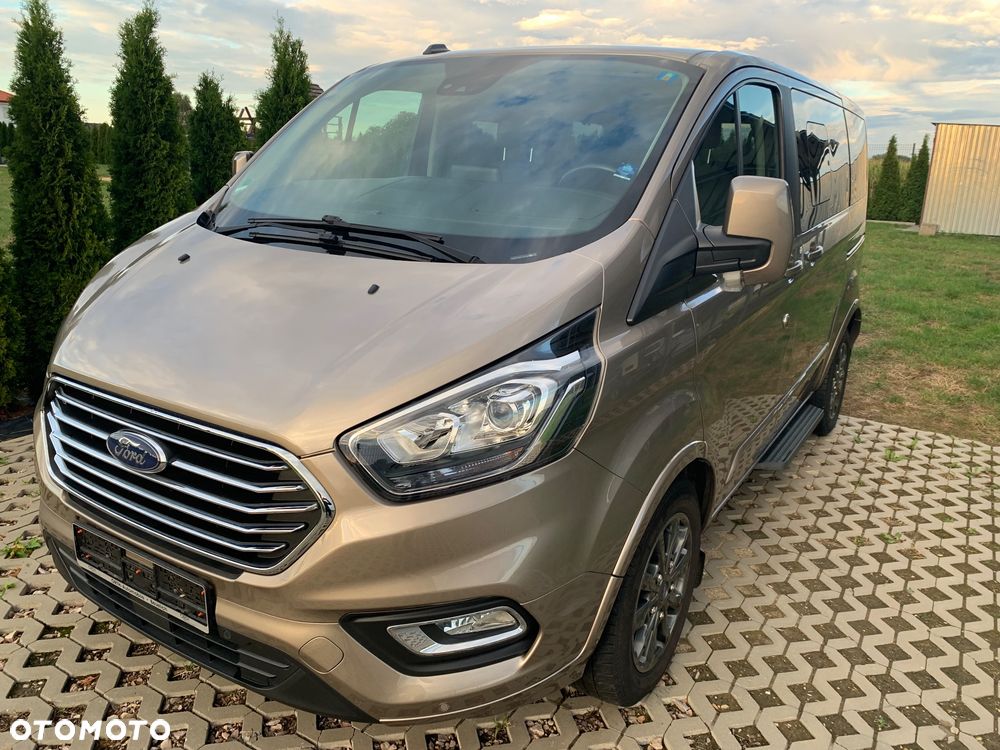 Ford Tourneo Custom 320 L2H1 VA Titanium - 2