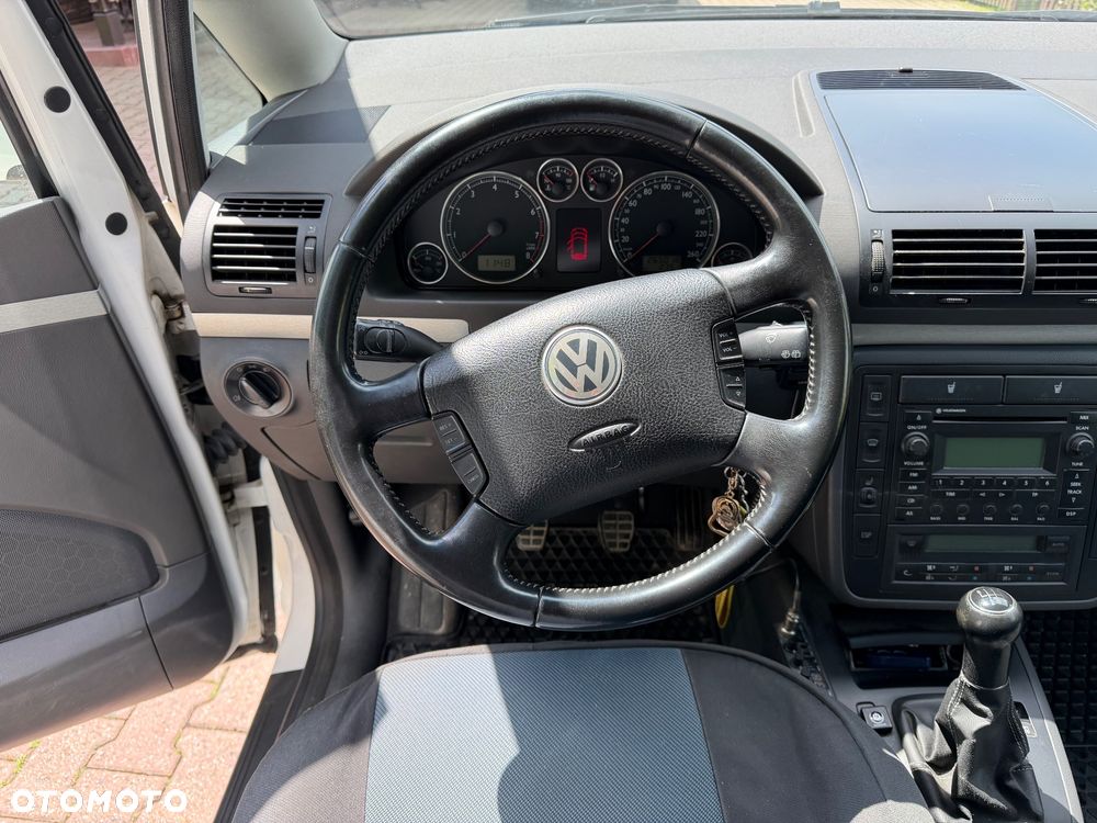 Volkswagen Sharan 1.8T Comfortline - 8