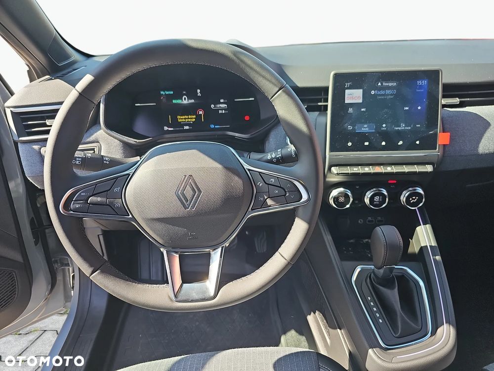 Renault Clio 1.6 E-TECH Techno - 12