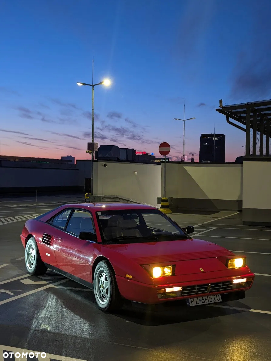 Ferrari Mondial - 11