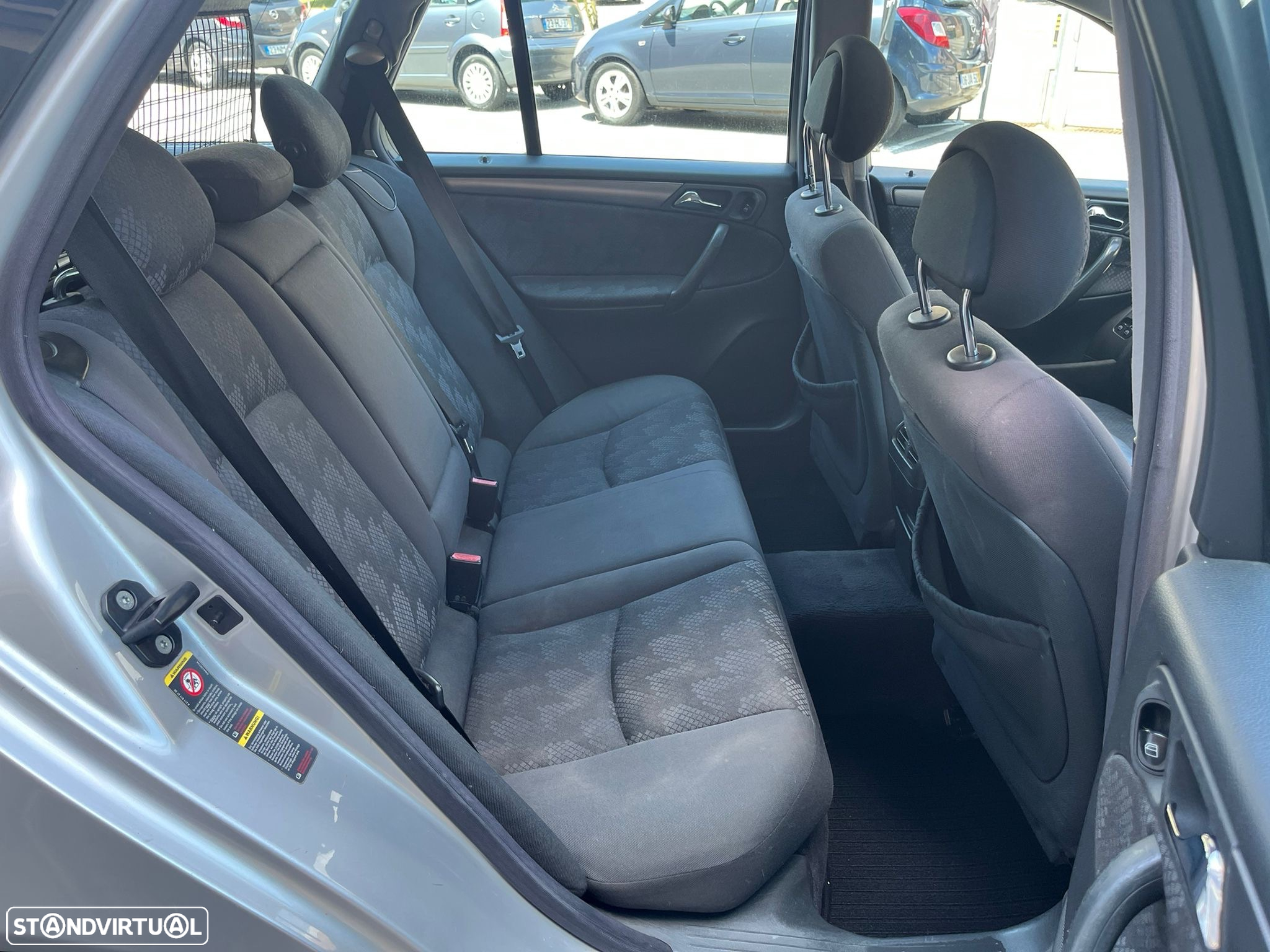 Mercedes-Benz C 220 - 10