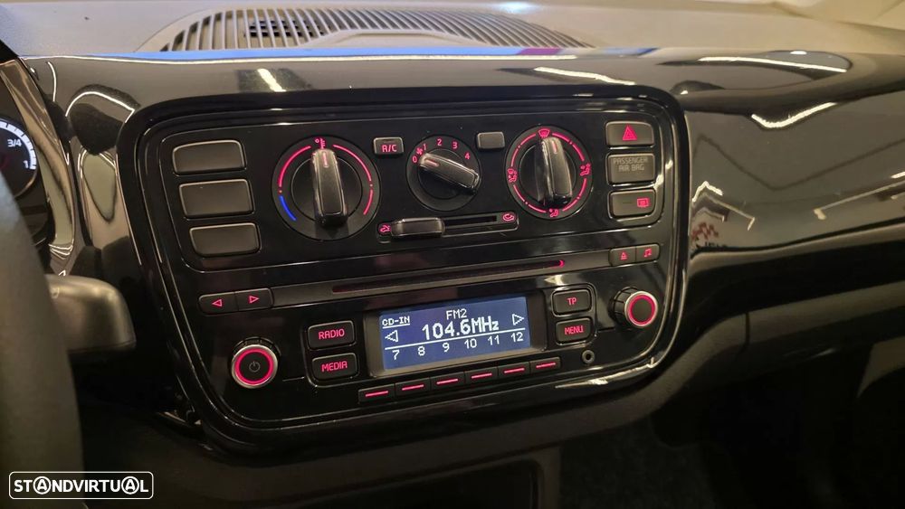 VW Up! 1.0 BlueMotion Move - 34