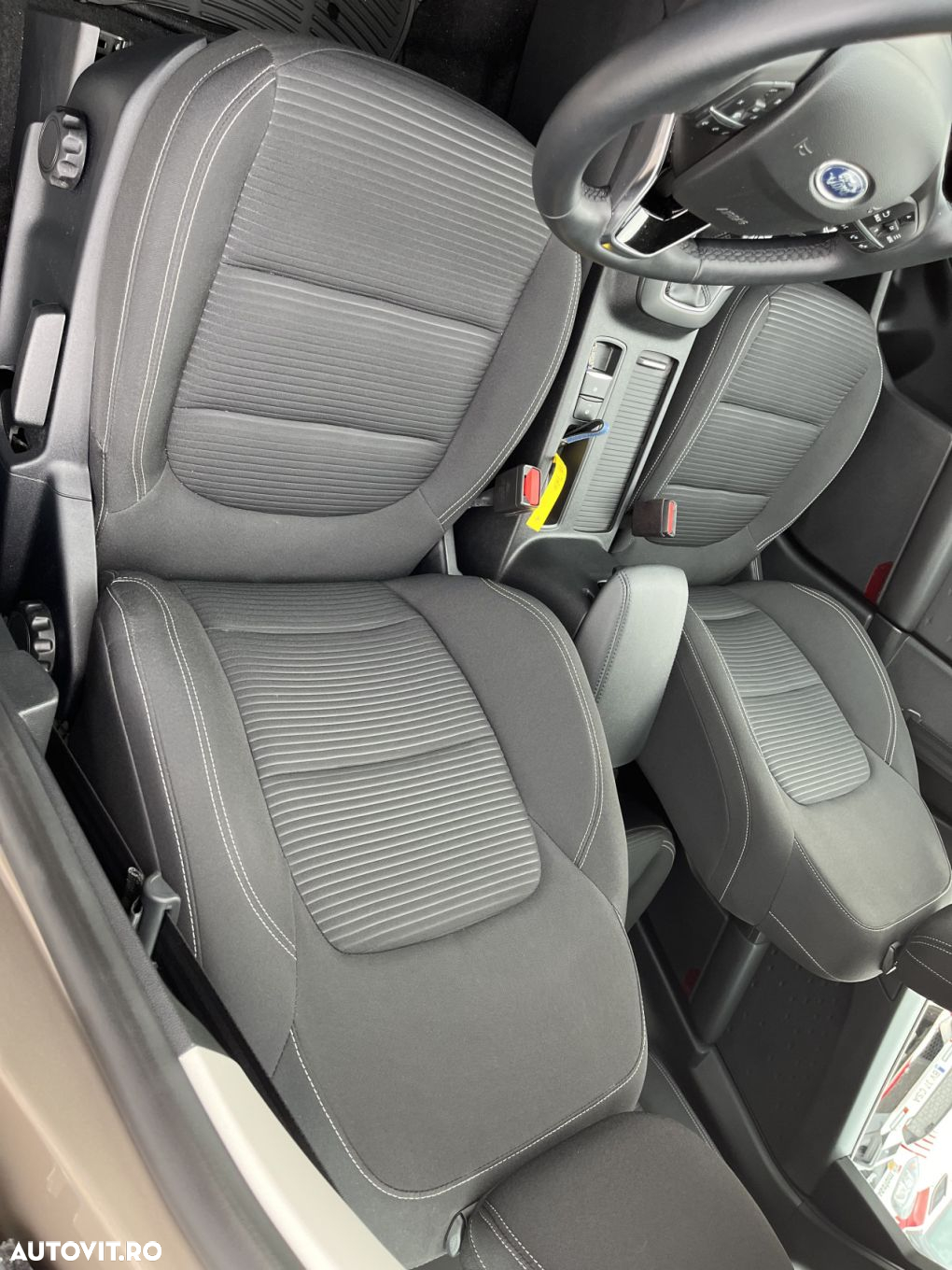Ford Kuga - 13